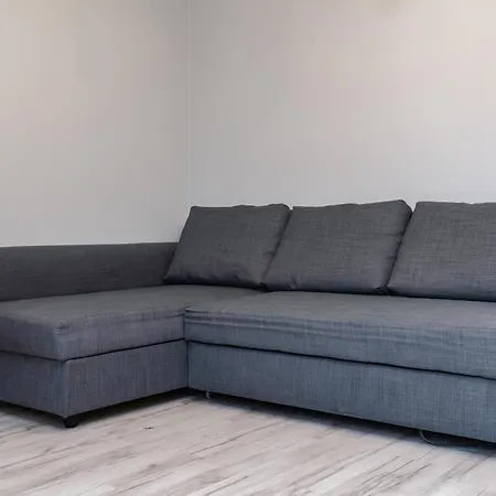 Park Bialopradnicki Modern Studio Apartment *